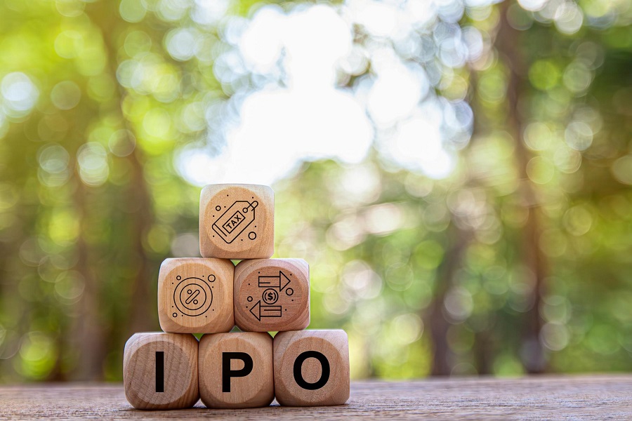 Why IPO is the safest investment in Nepal's stock market – NEPSE investors and IPO application concept
